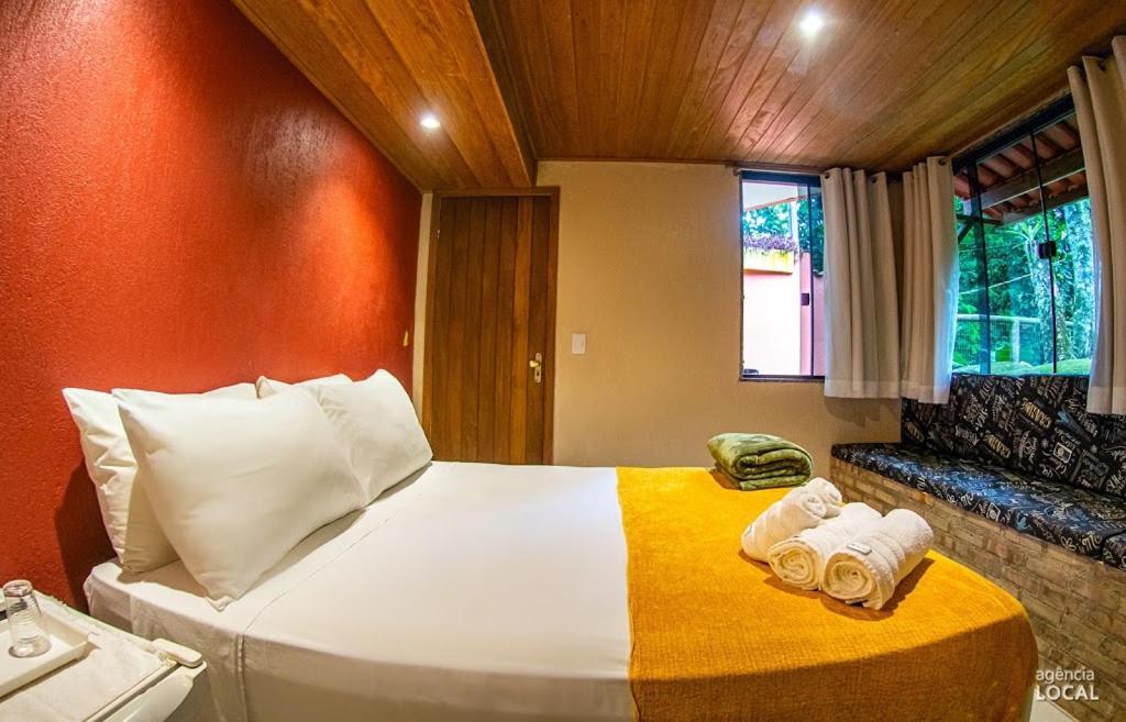 Casa Bonita Hospedagem E Cafe Bed & Breakfast Vila do Abraao ภายนอก รูปภาพ