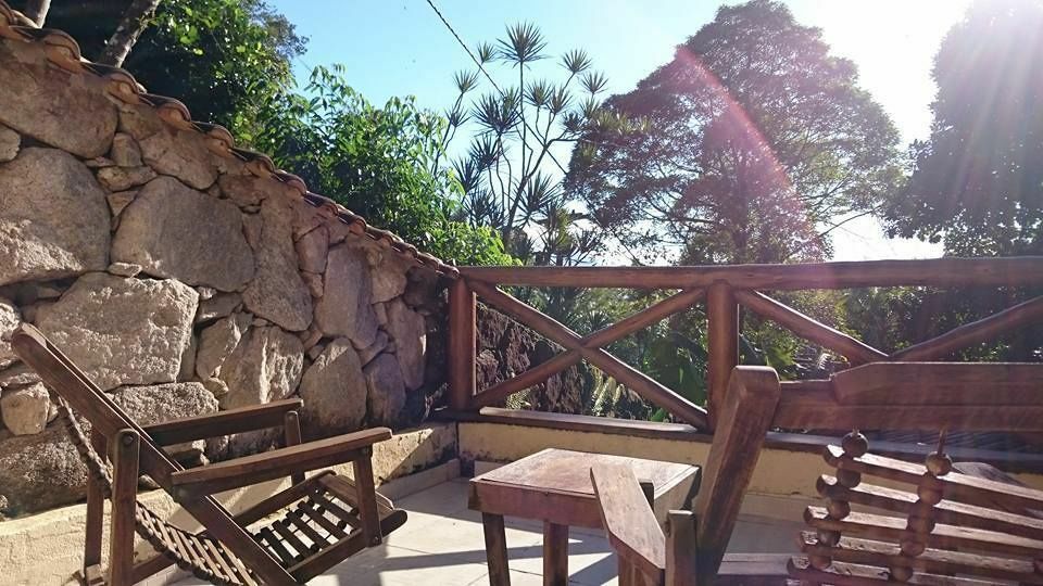 Casa Bonita Hospedagem E Cafe Bed & Breakfast Vila do Abraao ภายนอก รูปภาพ